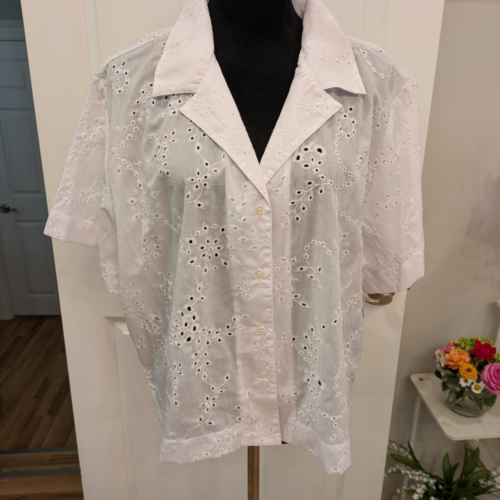 White Boxy Button Down Shirt with Notched Collar Short Sleeve New Made In India